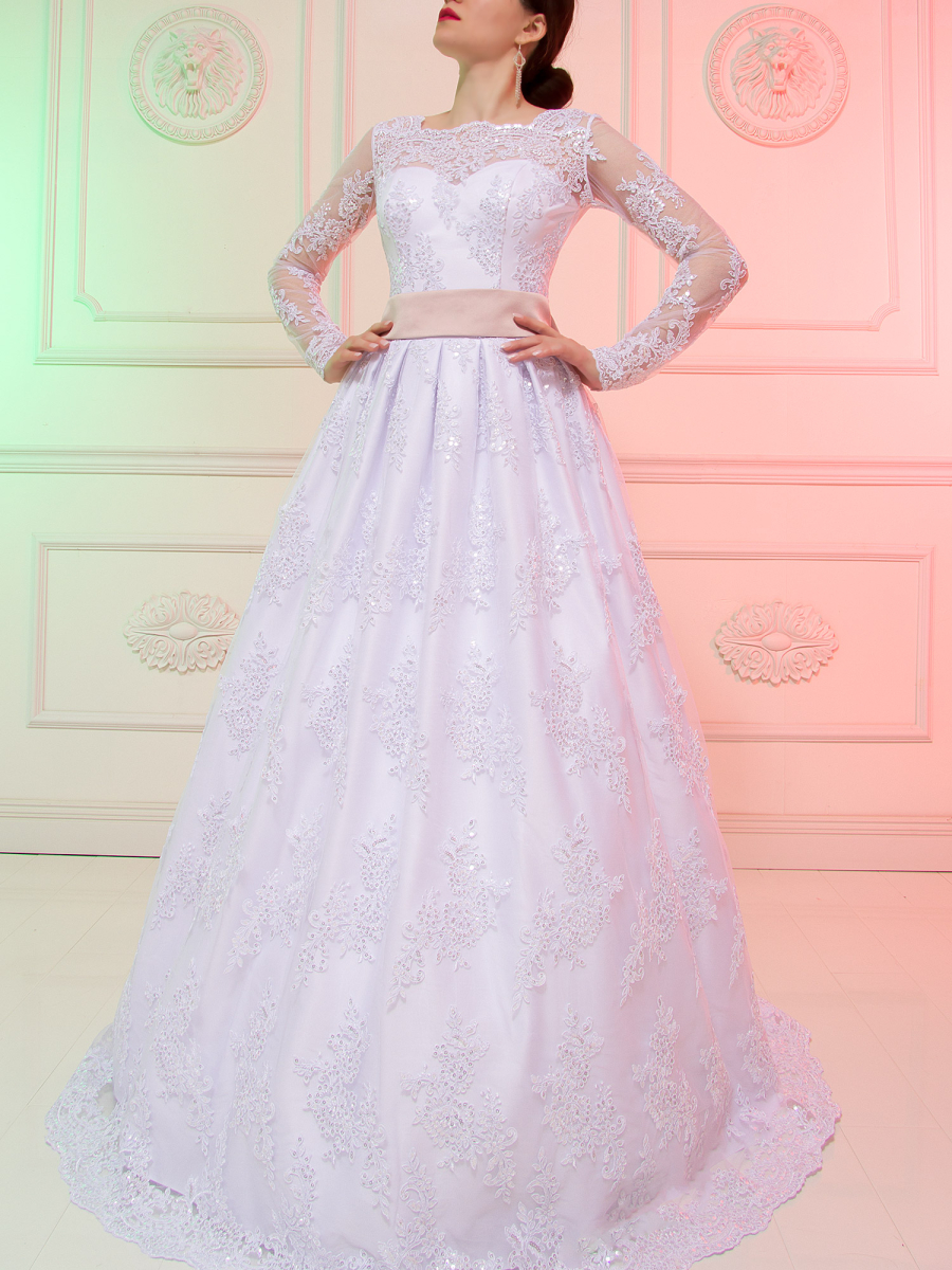 Свадебное платье со шлейфом 00335